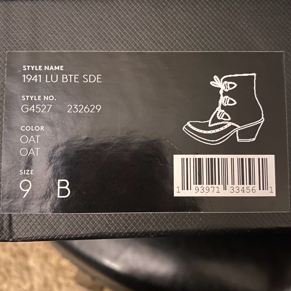 🎁 HTF! 🔥👸🏻 Coach Lace-Up Chain Oak Booties NIB👢 🎁 FIRM PRICE🔥🔥🔥 - Picture 8 of 13